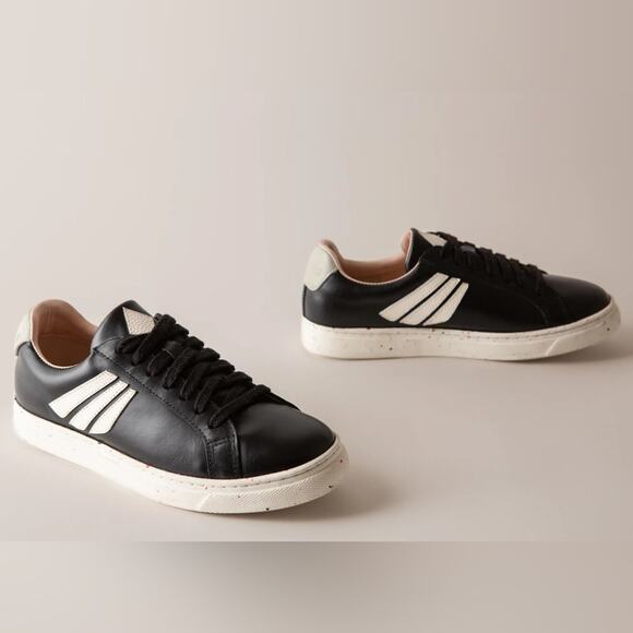 FORTRESS Simone Black and White Leather Sneaker Comfort Cushion Lace Up Size 8 - Picture 2 of 5